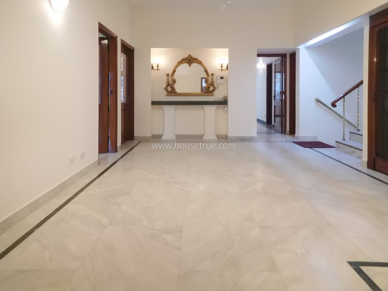 4 BHK Duplex For Rent in Anand Niketan
