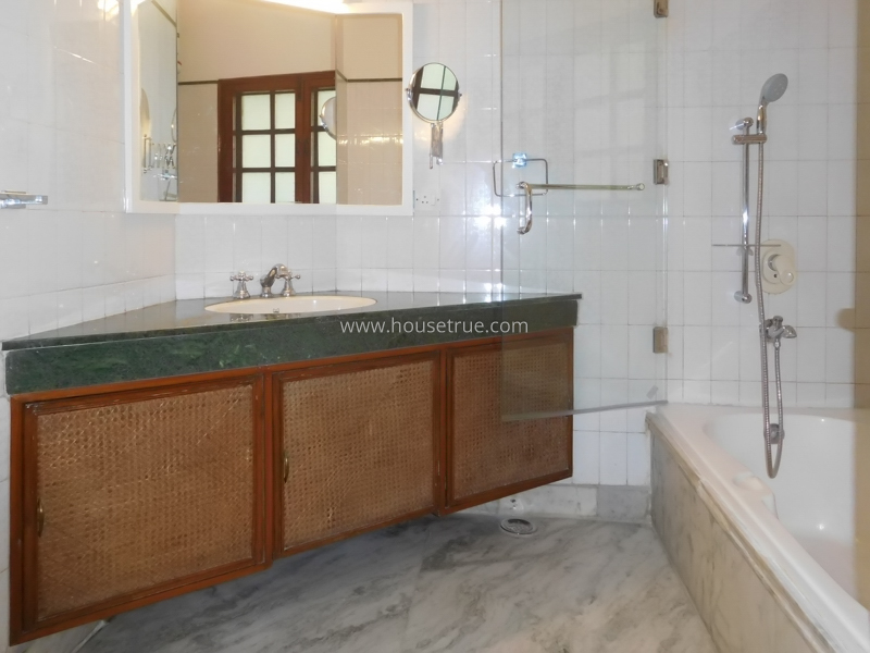 4 BHK Duplex For Rent in Anand Niketan
