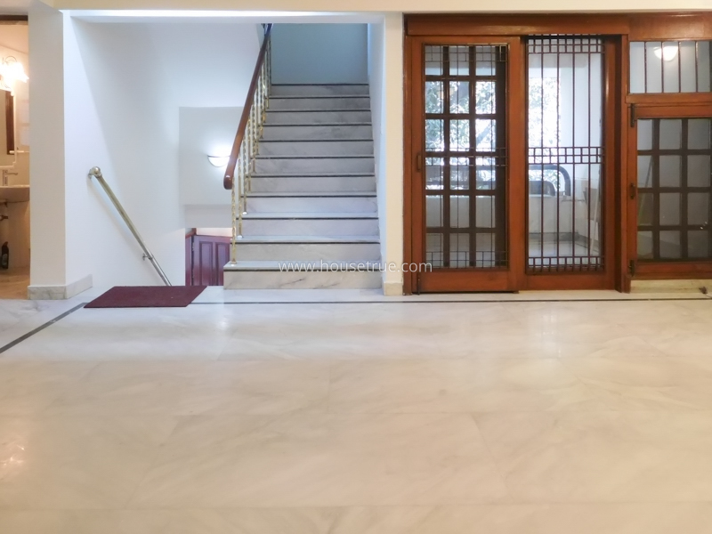 4 BHK Duplex For Rent in Anand Niketan