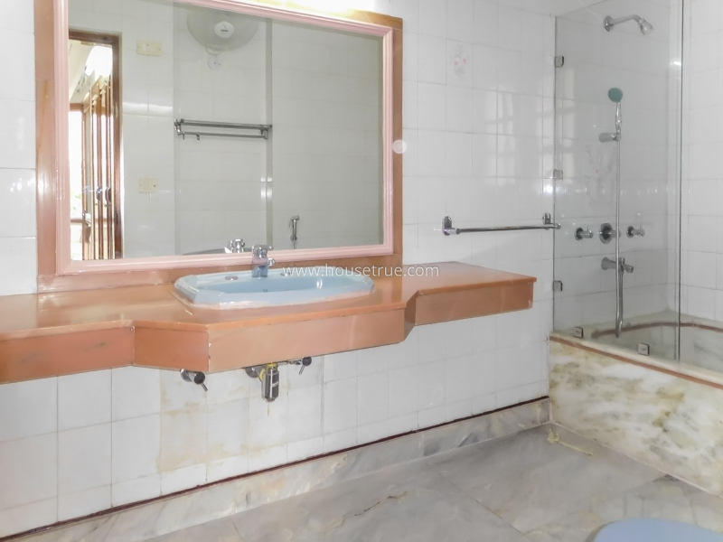 4 BHK Duplex For Rent in Anand Niketan