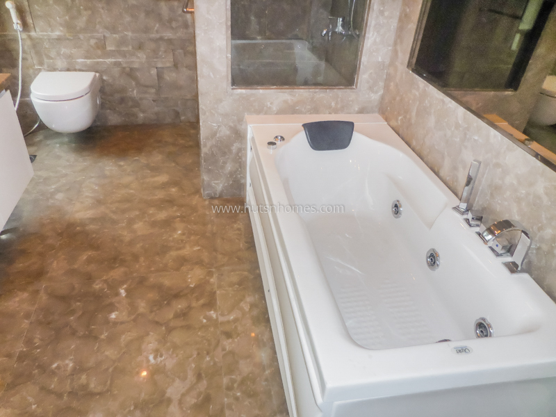 4 BHK Flat For Rent in Gulmohar Park
