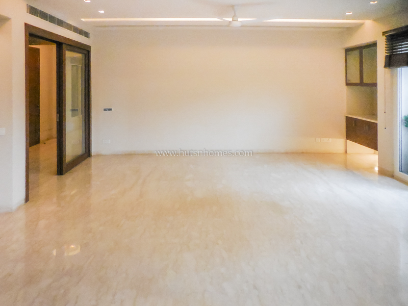 4 BHK Flat For Rent in Gulmohar Park
