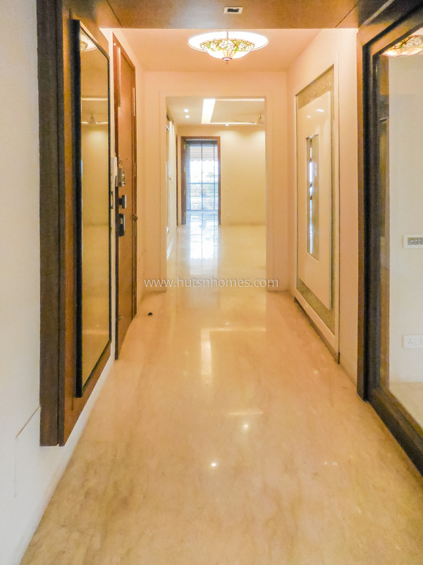 4 BHK Flat For Rent in Gulmohar Park