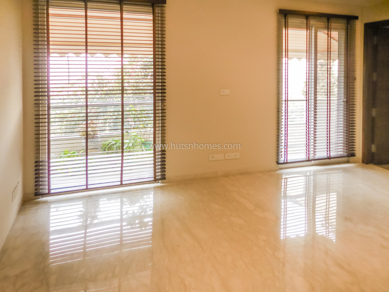 4 BHK Flat For Rent in Gulmohar Park