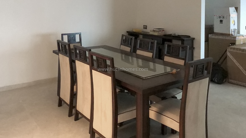 4 BHK Condo For Rent in Golf Course Road