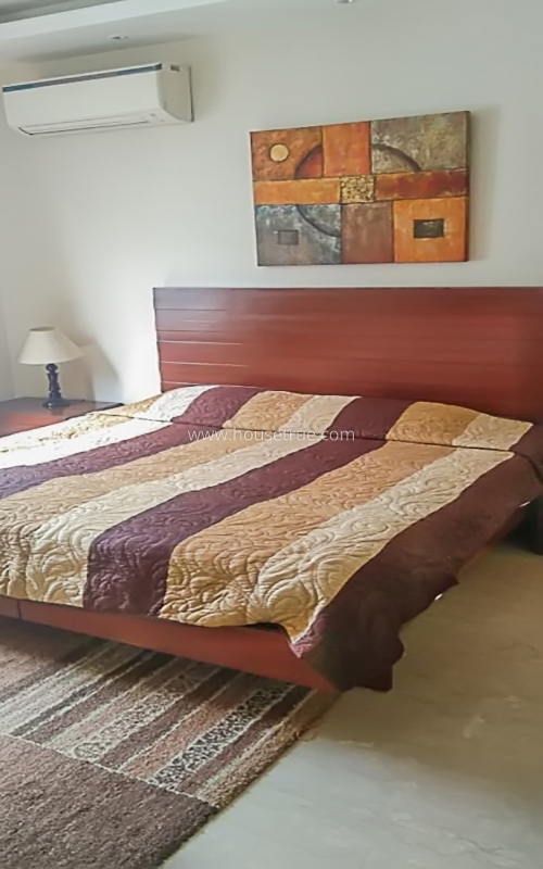 3 BHK Builder Floor For Rent in Defence Colony