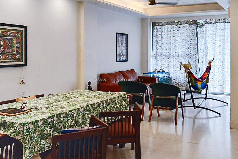 3 BHK Flat For Rent in Defence Colony