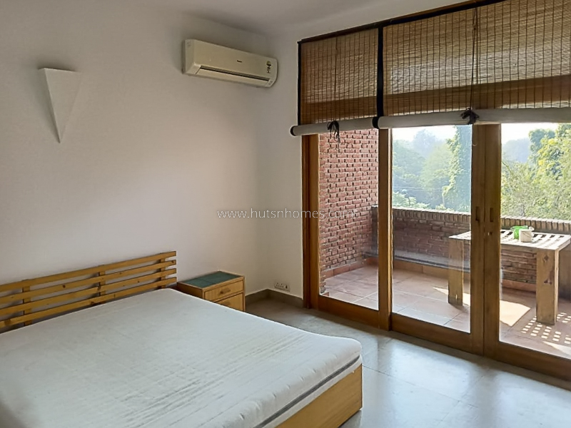 3 BHK Builder Floor For Rent in Gulmohar Park