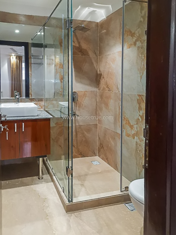 3 BHK Builder Floor For Rent in Defence Colony