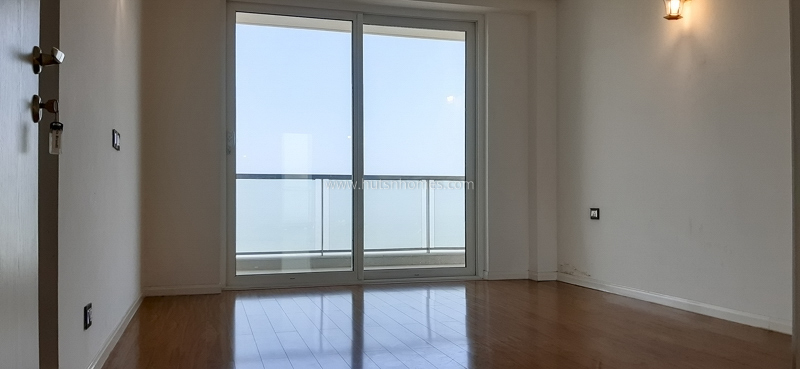 4 BHK Condo For Rent in Golf Course Road