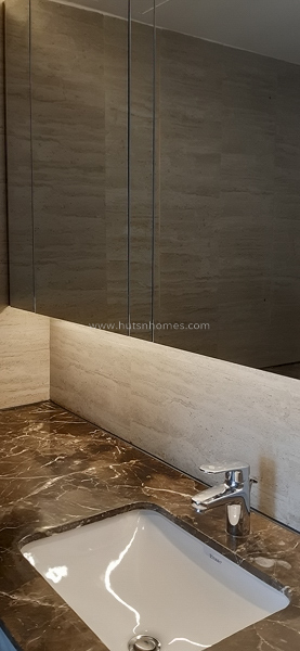 4 BHK Condo For Rent in Golf Course Road