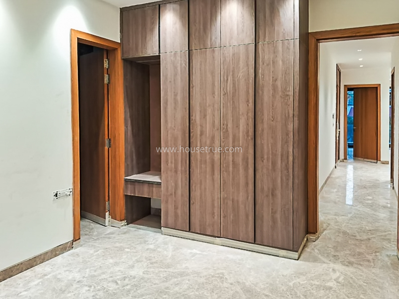 3 BHK Builder Floor For Rent in Defence Colony