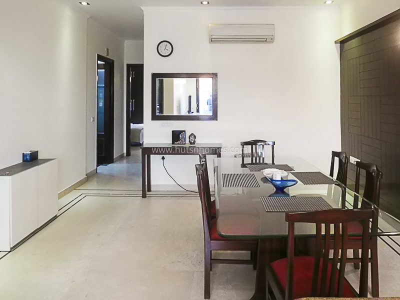 3 BHK Flat For Rent in Defence Colony