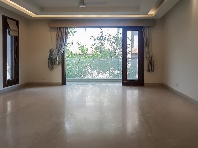 4 BHK Flat For Rent in Vasant Vihar
