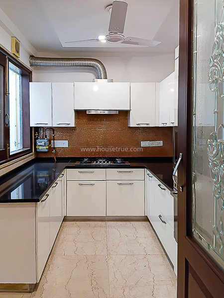 3 BHK Flat For Rent in Defence Colony