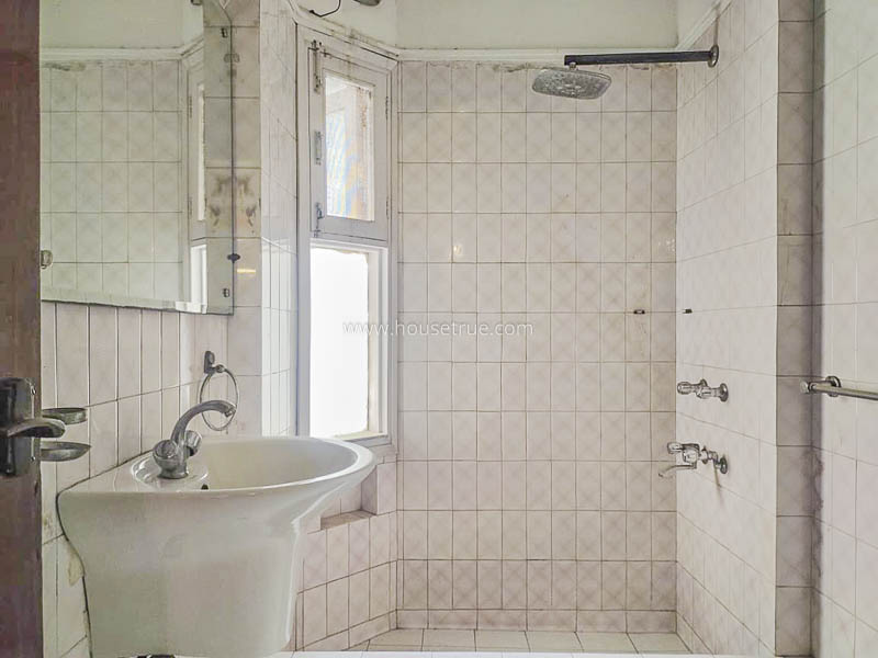3 BHK Flat For Rent in Vasant Vihar