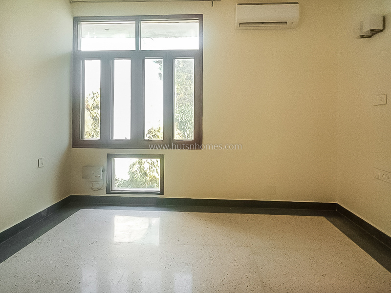 3 BHK Flat For Rent in Vasant Vihar