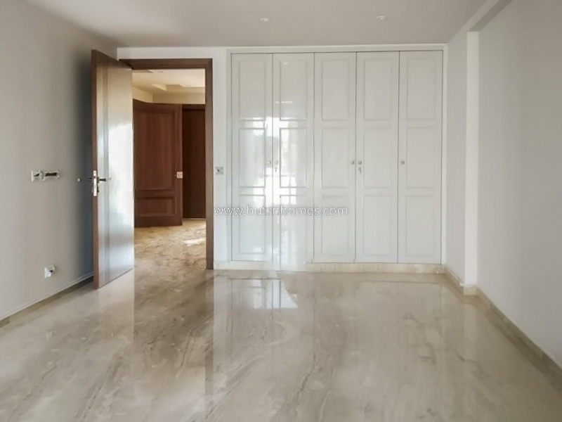 3 BHK Flat For Rent in Vasant Vihar