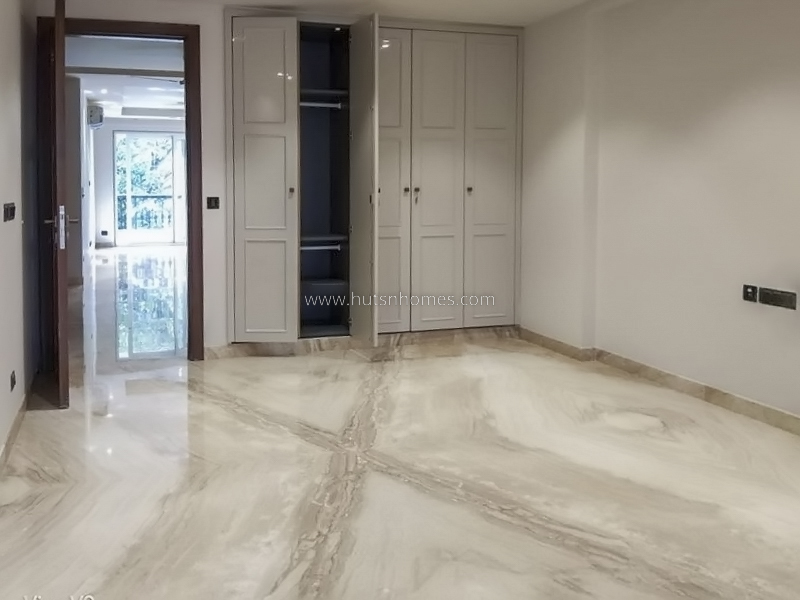 3 BHK Flat For Rent in Vasant Vihar