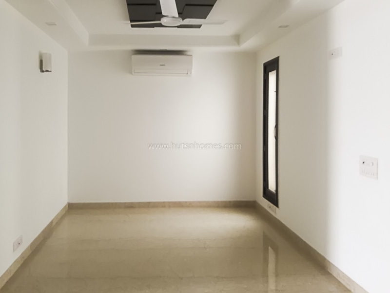 3 BHK Flat For Rent in Vasant Vihar