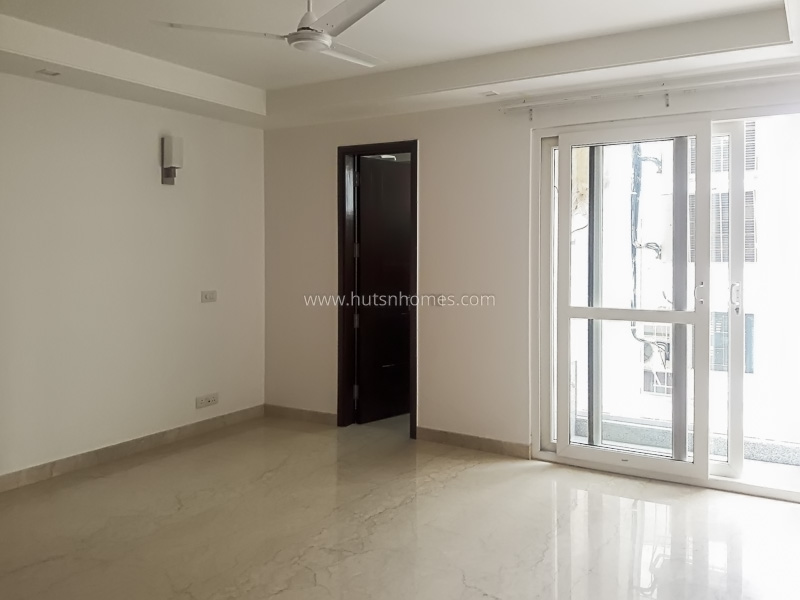 3 BHK Flat For Rent in Vasant Vihar