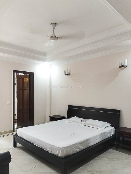 3 BHK Flat For Rent in Vasant Vihar
