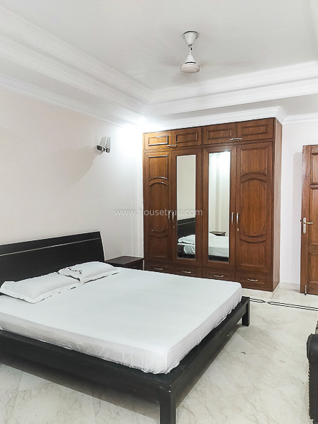 3 BHK Flat For Rent in Vasant Vihar