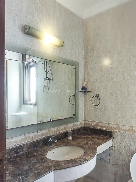 3 BHK Flat For Rent in Vasant Vihar