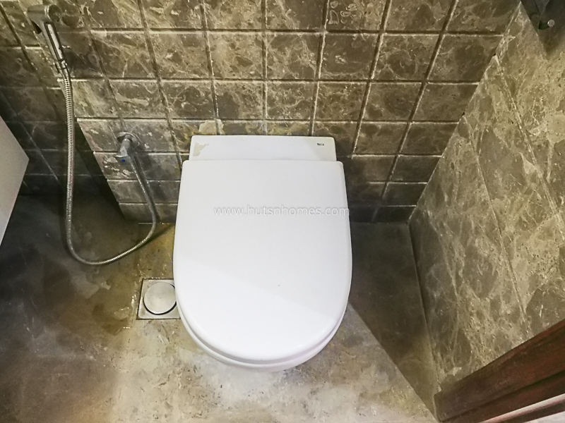 3 BHK Flat For Rent in Defence Colony