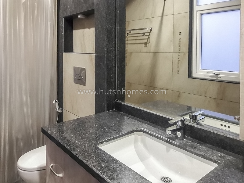 3 BHK Flat For Rent in Gulmohar Park