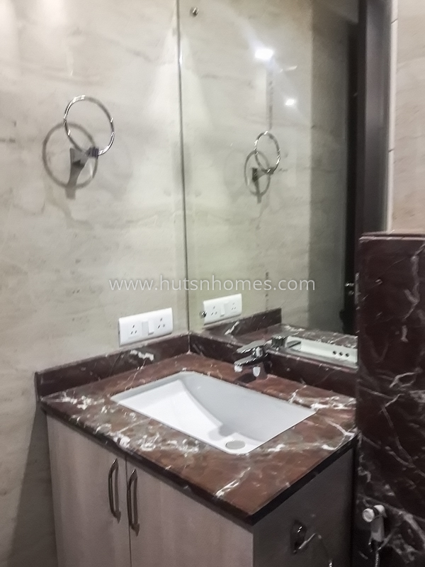 3 BHK Flat For Rent in Gulmohar Park