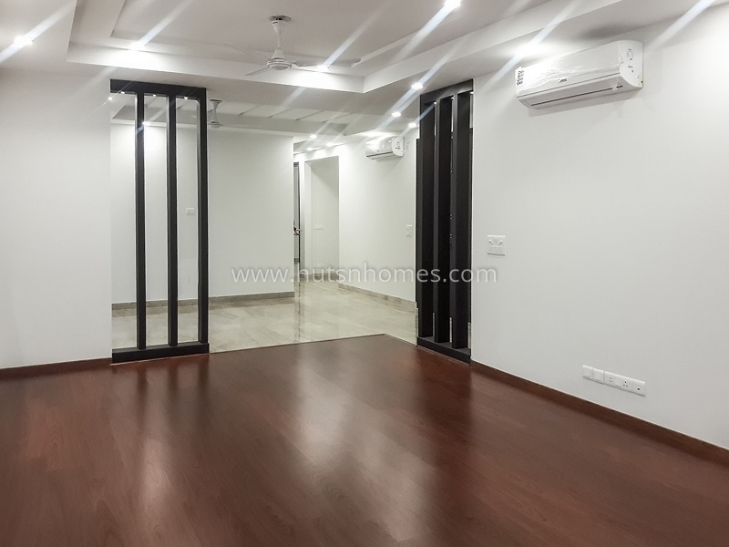 3 BHK Flat For Rent in Gulmohar Park
