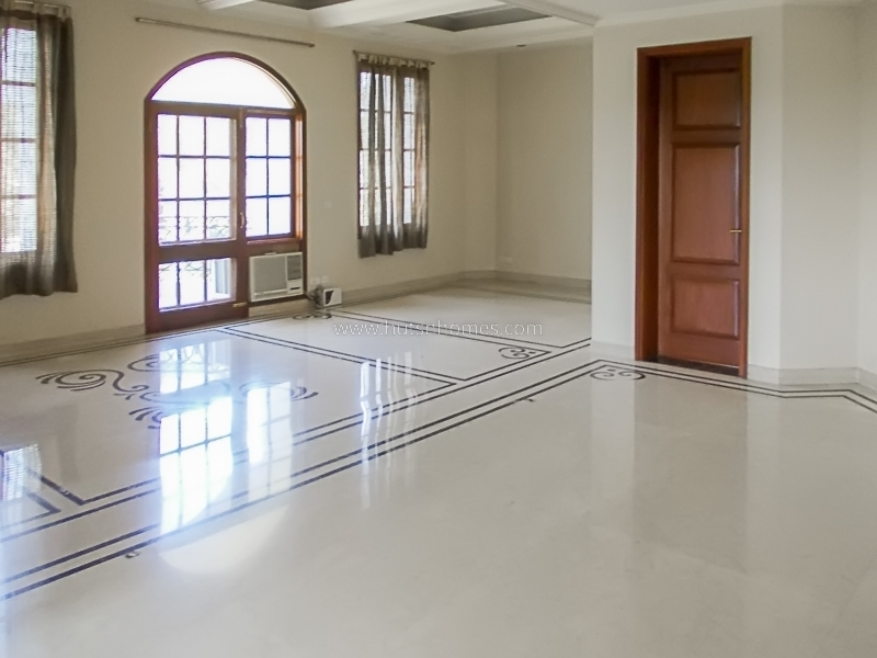 5 BHK Farm House For Rent in Dlf Chattarpur Farms