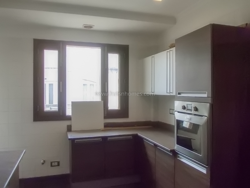 4 BHK Flat For Rent in Vasant Vihar