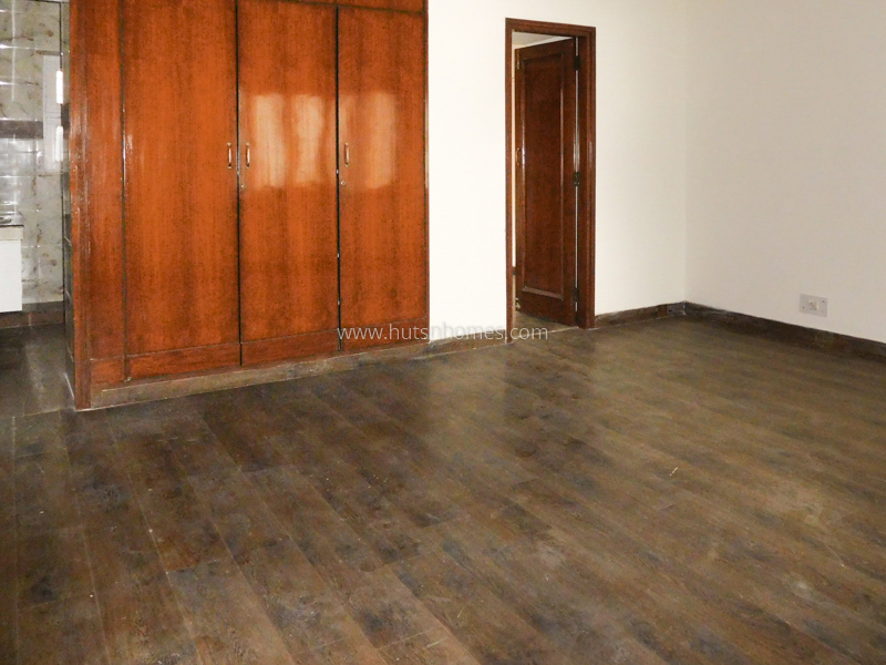 4 BHK House For Rent in New Friends Colony