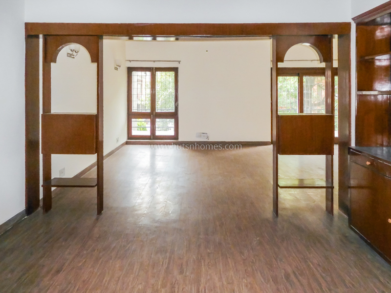 4 BHK House For Rent in New Friends Colony