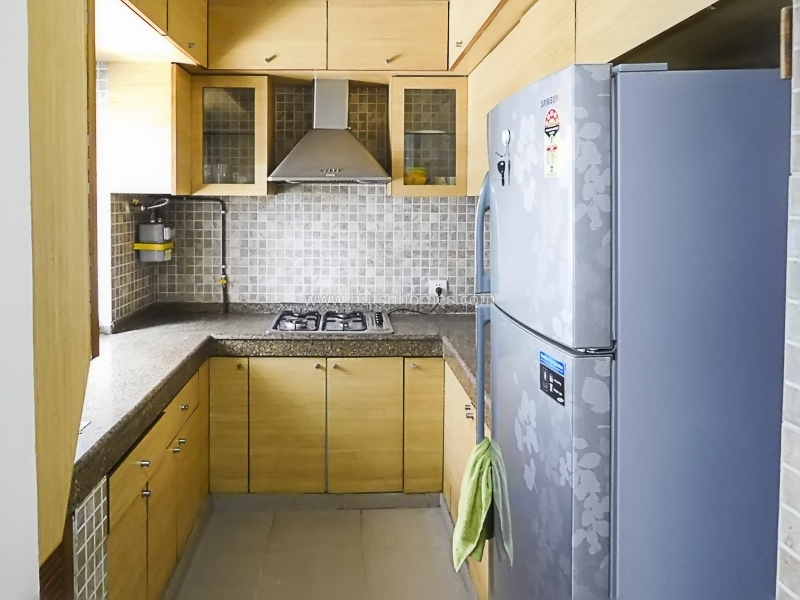 2 BHK Flat For Rent in Defence Colony