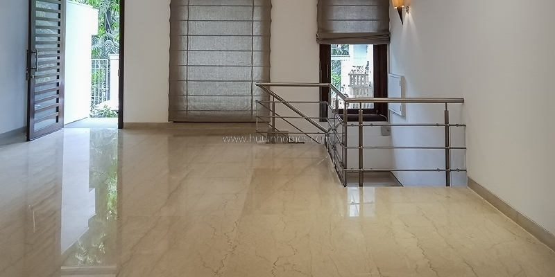 3 BHK Duplex For Rent in West End Colony