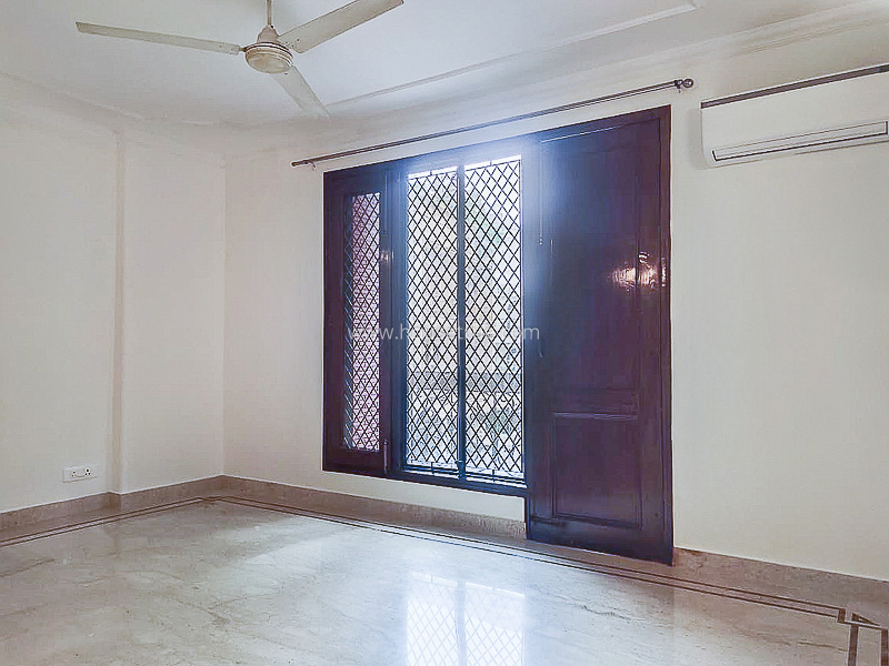 3 BHK Flat For Rent in Vasant Vihar