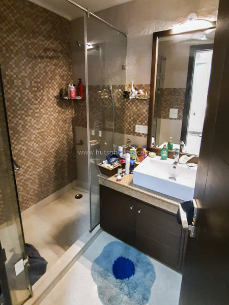 3 BHK Flat For Rent in Vasant Vihar