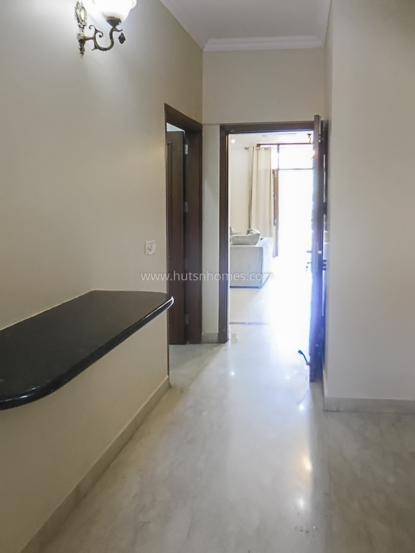 3 BHK Flat For Rent in Defence Colony