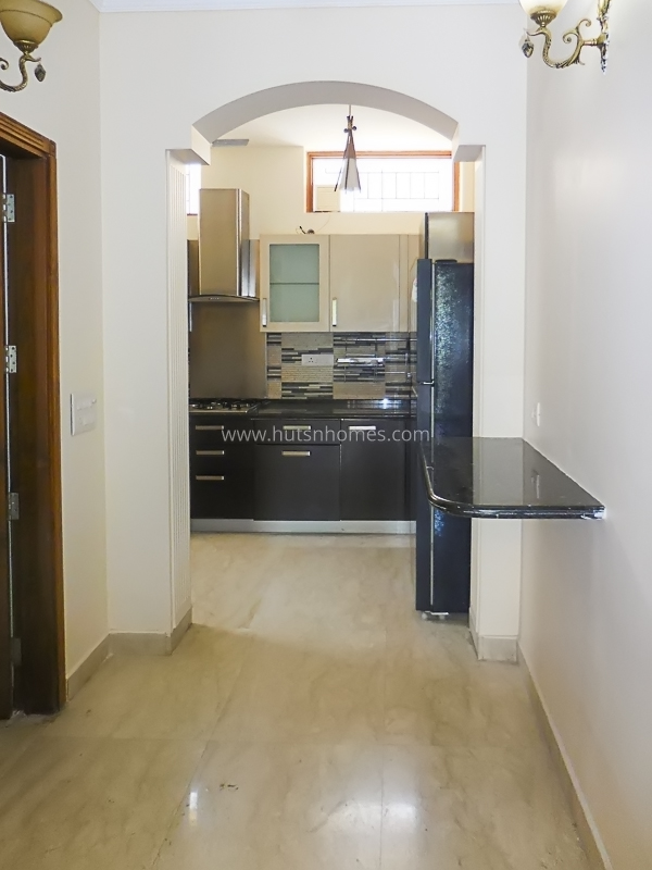 3 BHK Flat For Rent in Defence Colony