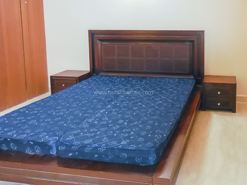 3 BHK Flat For Rent in Defence Colony