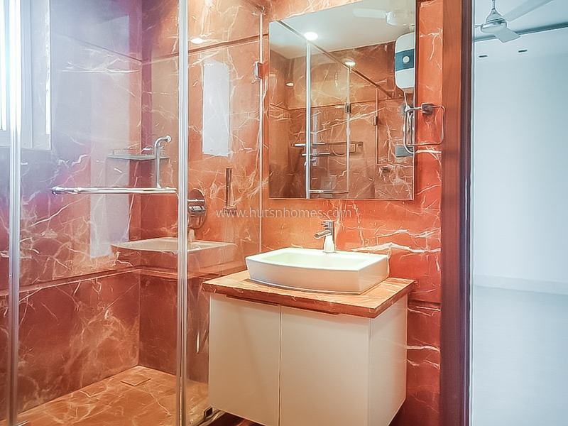 4 BHK Flat For Rent in Vasant Vihar