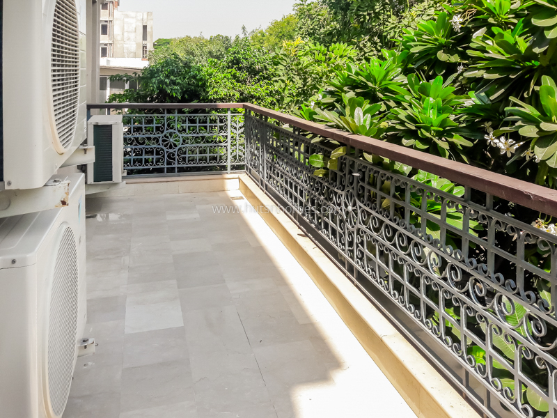 4 BHK Builder Floor For Rent in Vasant Vihar