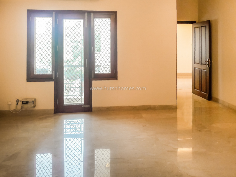 4 BHK Builder Floor For Rent in Vasant Vihar