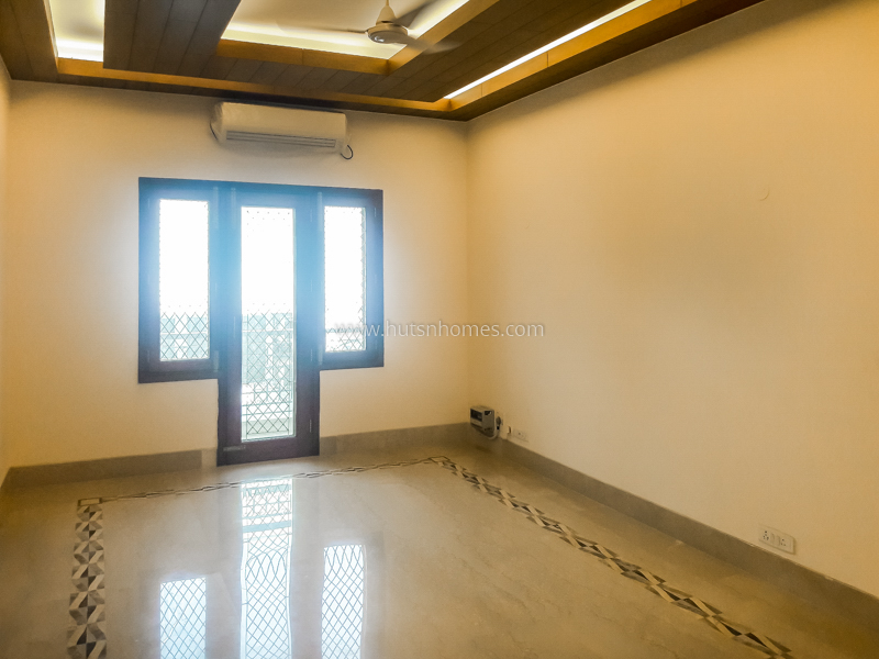 4 BHK Builder Floor For Rent in Vasant Vihar