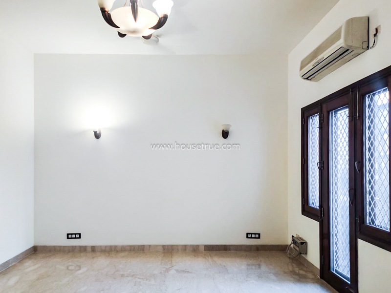 4 BHK Builder Floor For Rent in Vasant Vihar
