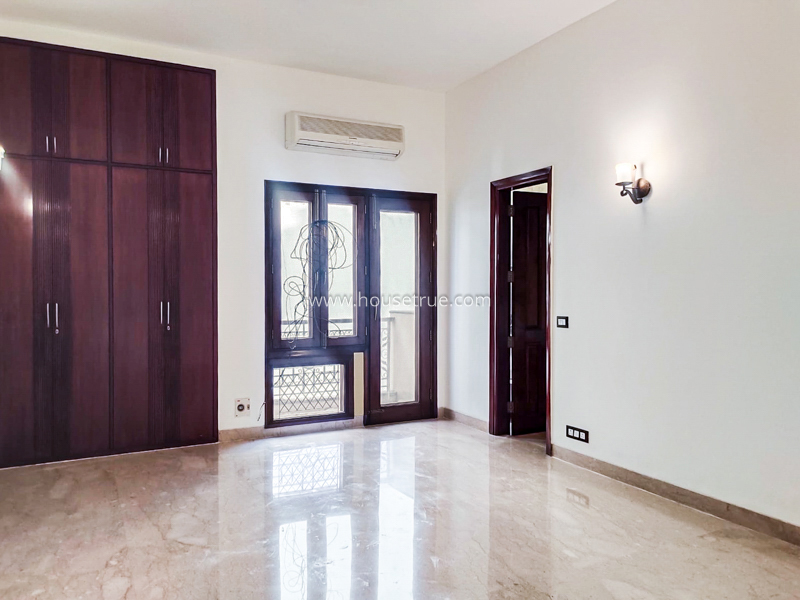 4 BHK Builder Floor For Rent in Vasant Vihar