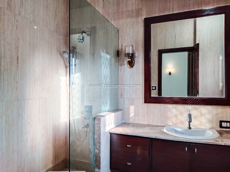 4 BHK Builder Floor For Rent in Vasant Vihar